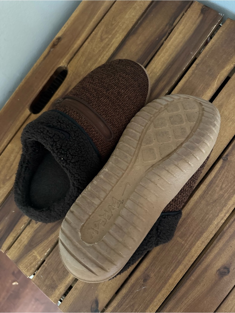 Nike Burrow SE NA Slippers Zip Pocket Cocoa Brown Men’s Size 9 - Picture 4 of 4